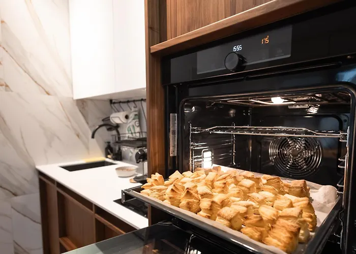 Glecer Kop, Cozy Design A5, Free Parking Garage